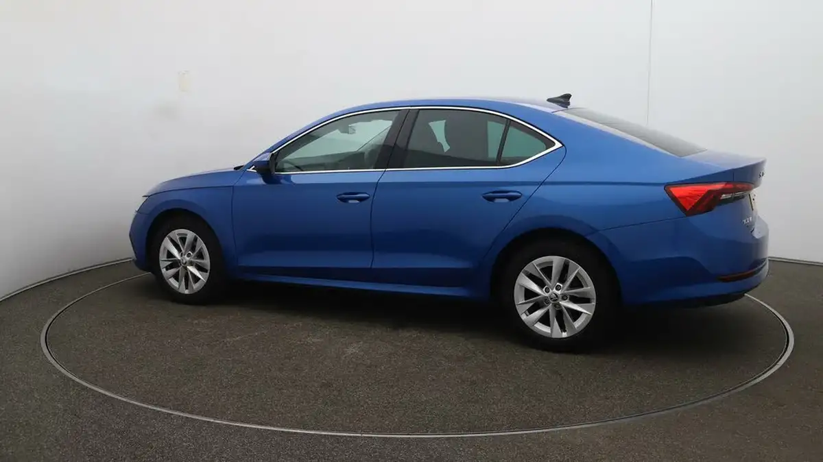 2021-skoda-octavia-15-tsi-se-l-hatchback-big-45