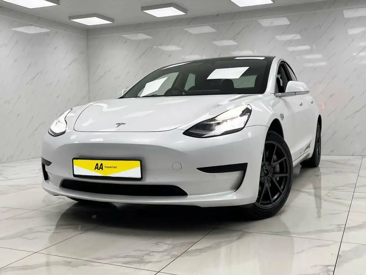 2019-tesla-model-3-e-standard-plus-big-3