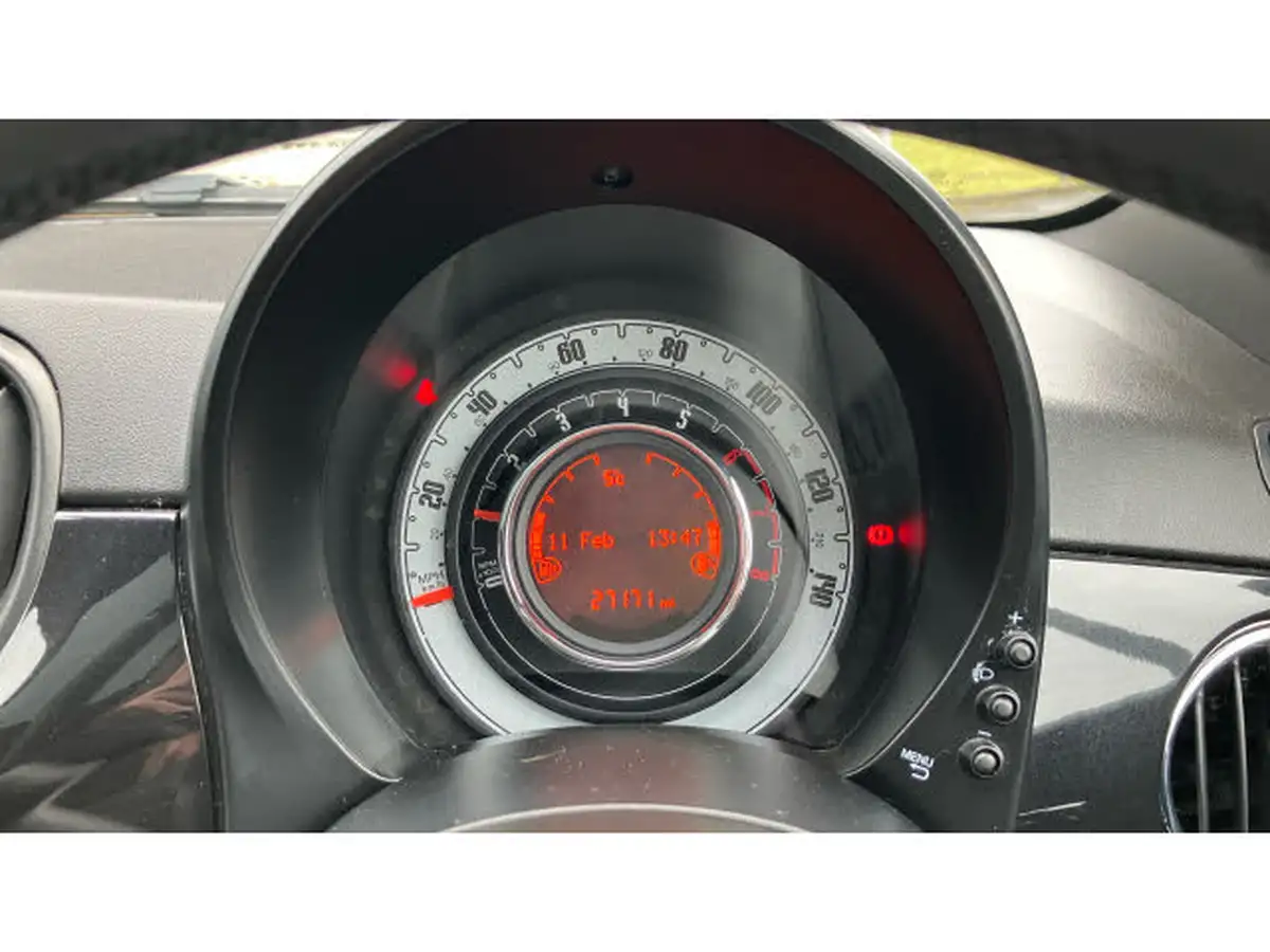 2021-fiat-500-10-dolcevita-big-17