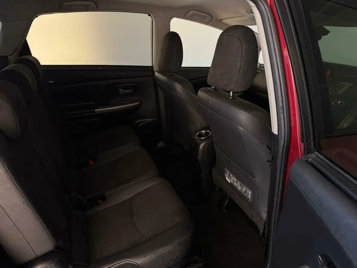 2019-toyota-prius-18-vvt-i-excel-big-13
