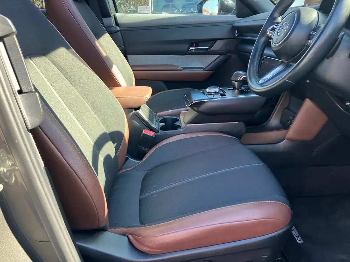 2021-mazda-mx-30-e-gt-sport-tech-big-35