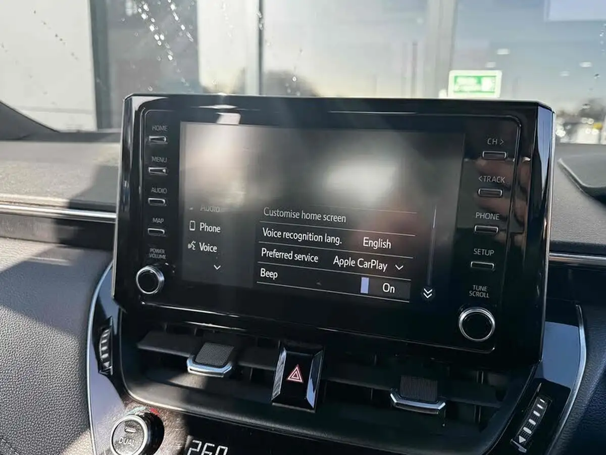 2022-toyota-corolla-18-vvt-i-icon-120bhp-trk-hatchback-5d-big-34