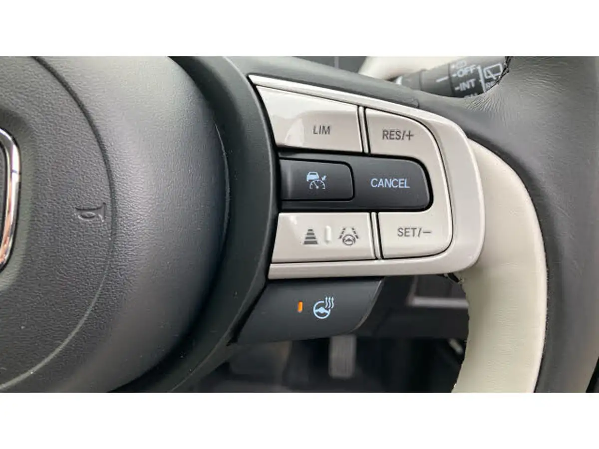 2023-honda-jazz-15-i-mmd-ex-107ps-big-14