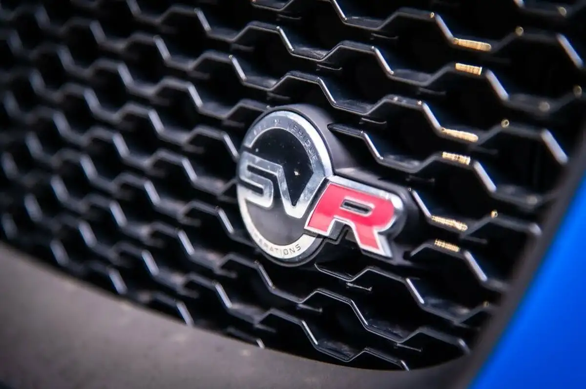 2019-jaguar-f-pace-50-v8-sc-svr-big-48