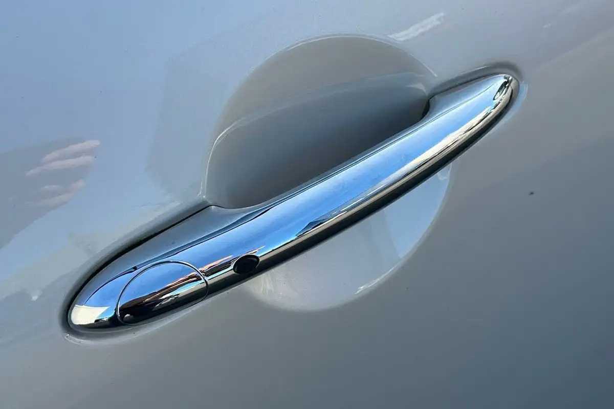 2022-mini-cooper-20-cooper-s-classic-hatchback-3d-big-15