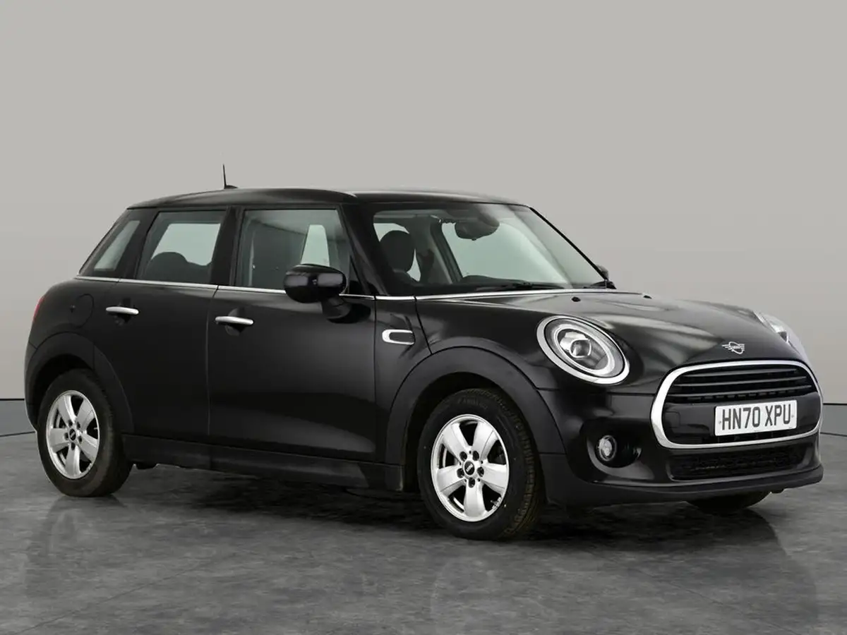 2020-mini-countryman-15-cooper-classic-big-2