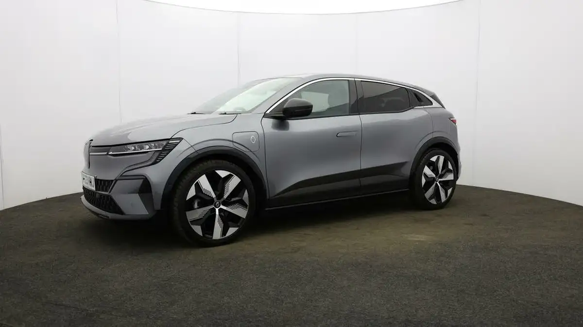 2023-renault-megane-e-tech-e-techno-big-26