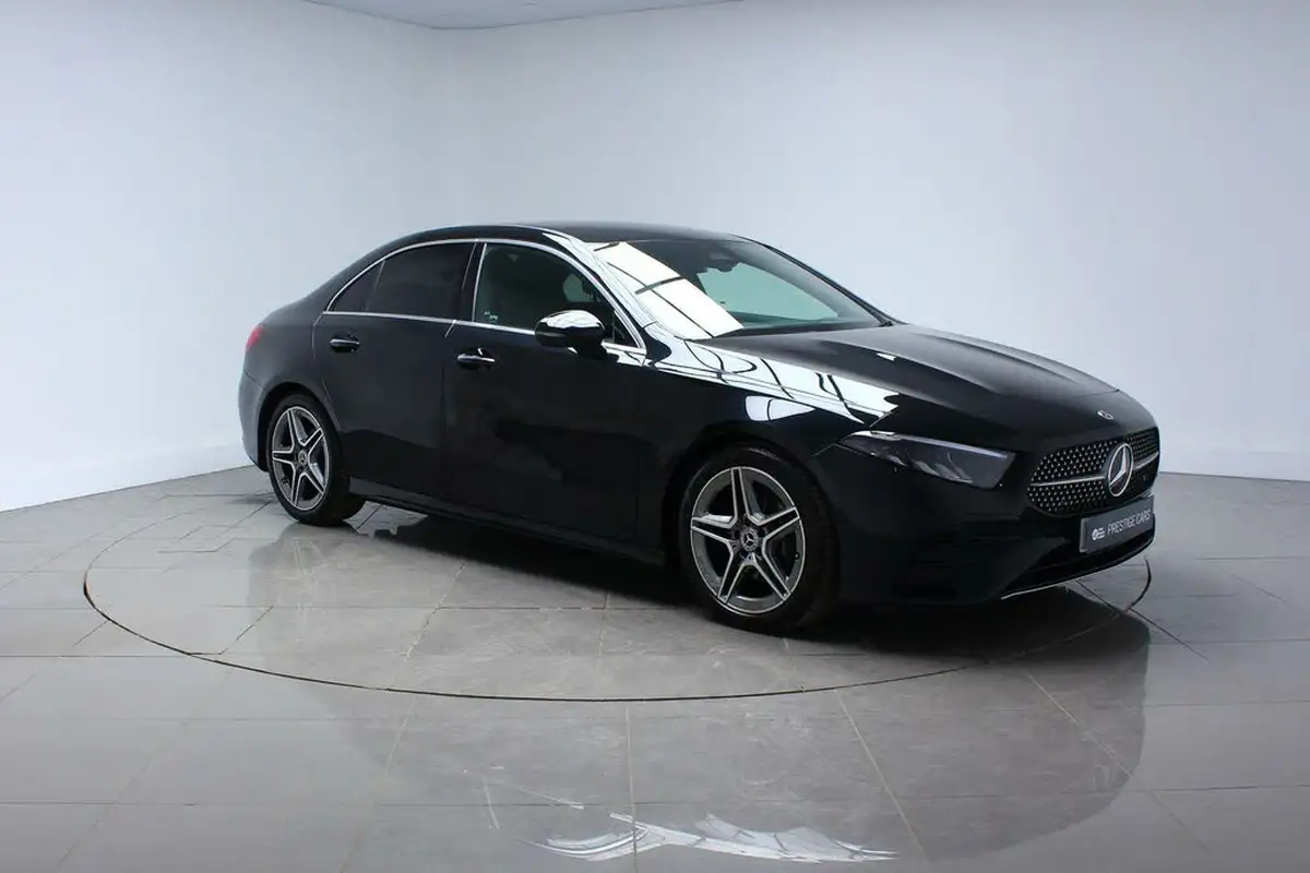 2023-mercedes-benz-a-class-13-a180-amg-line-executive-saloon-4d-7g-dct-big-3