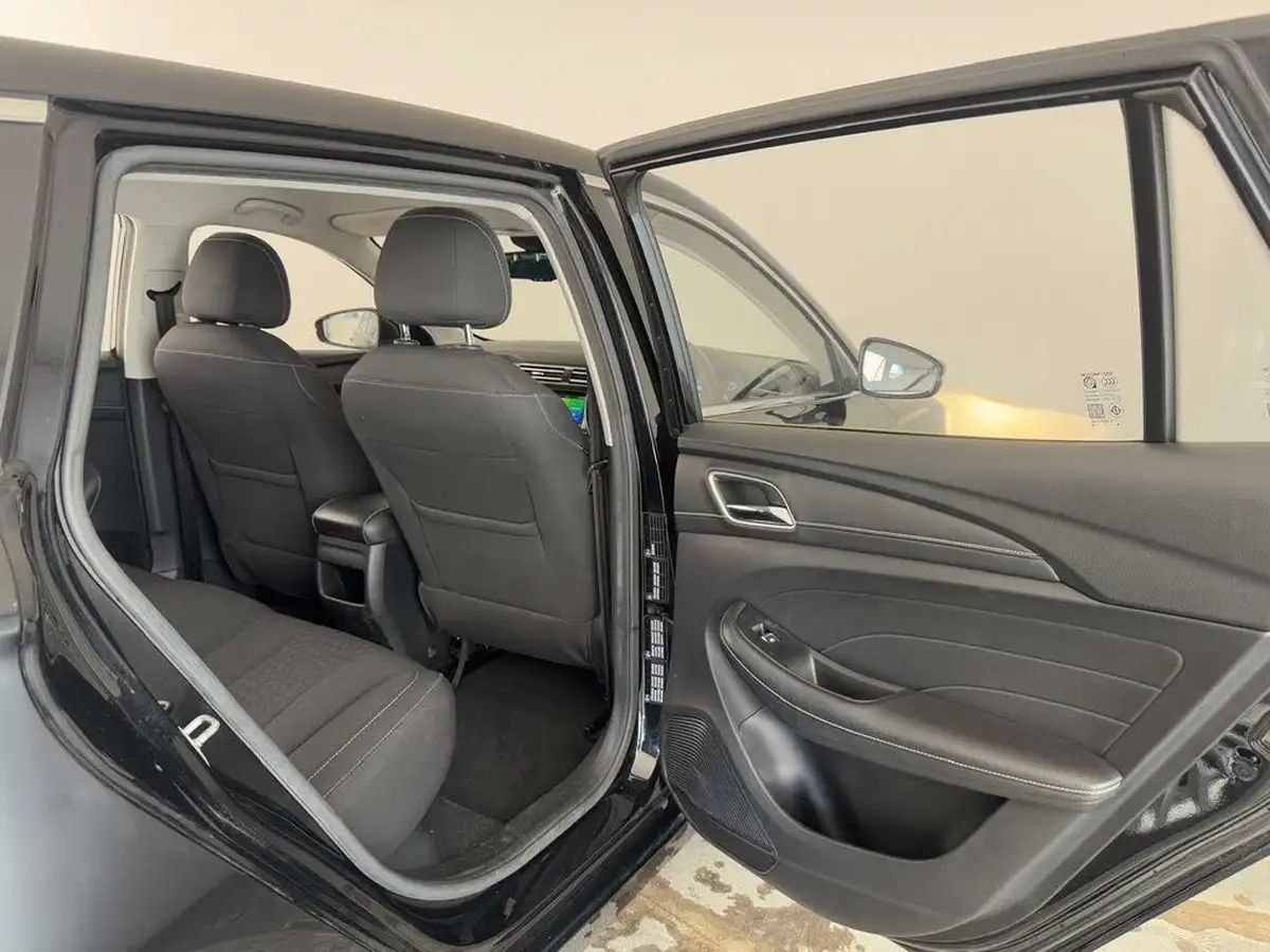 2021-mg-mg5-e-excite-ev-long-range-big-15