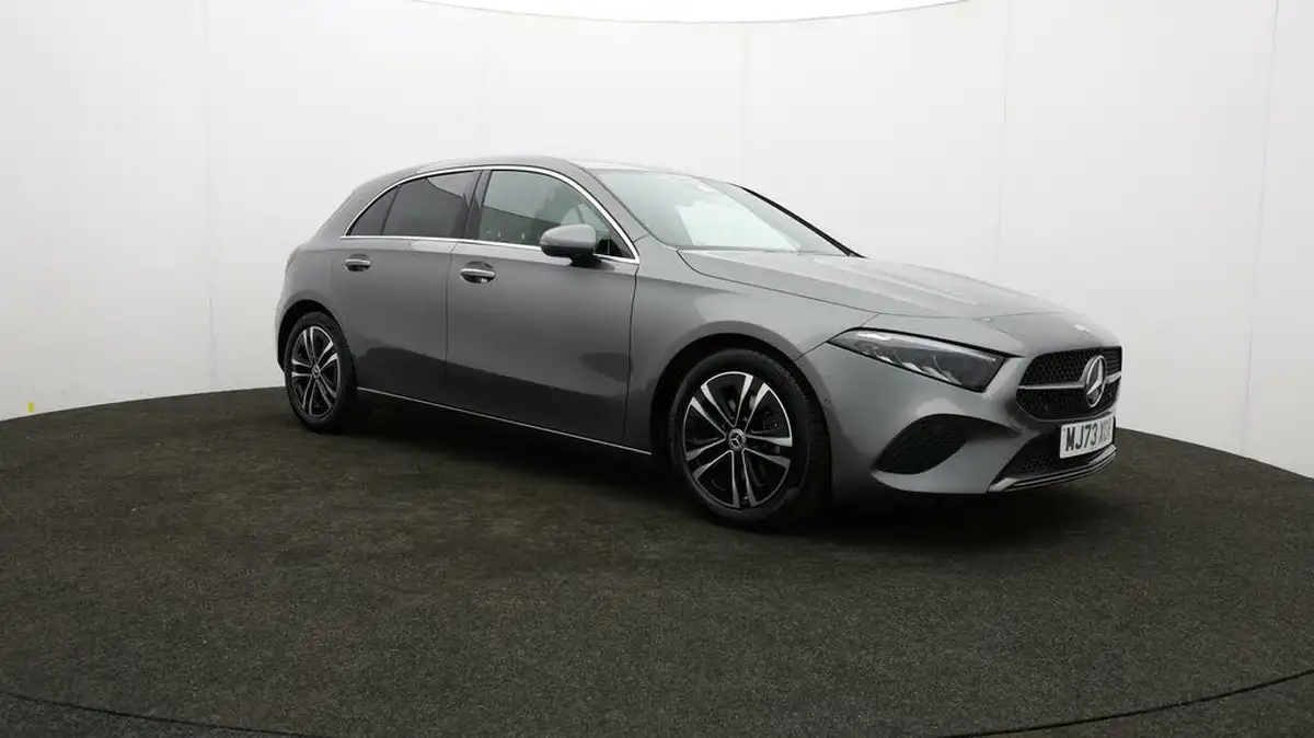 2023-mercedes-benz-a-class-big-44