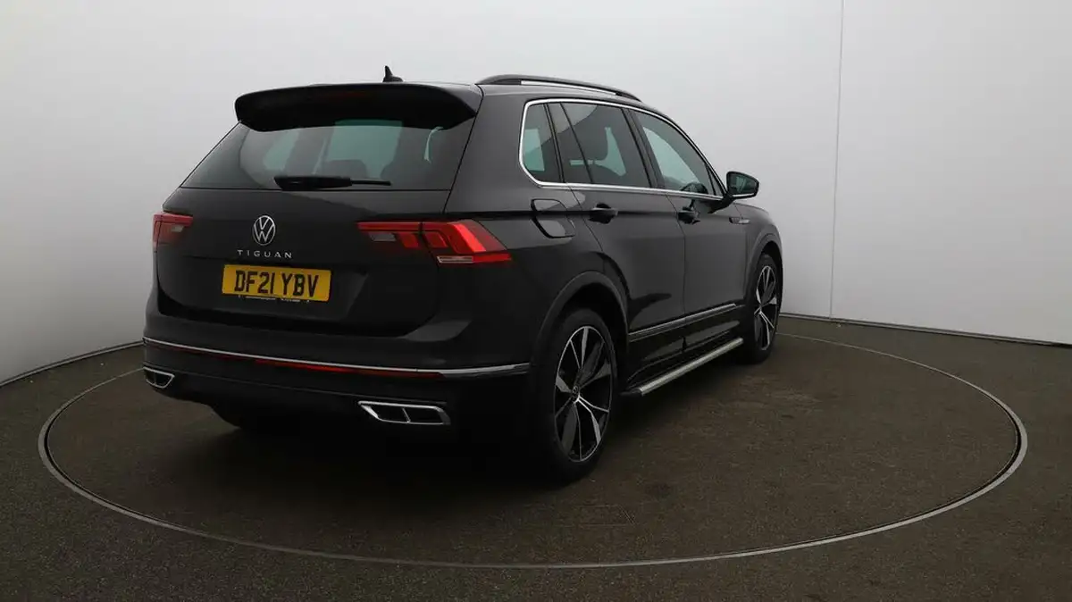 2021-volkswagen-tiguan-15-tsi-r-line-big-47