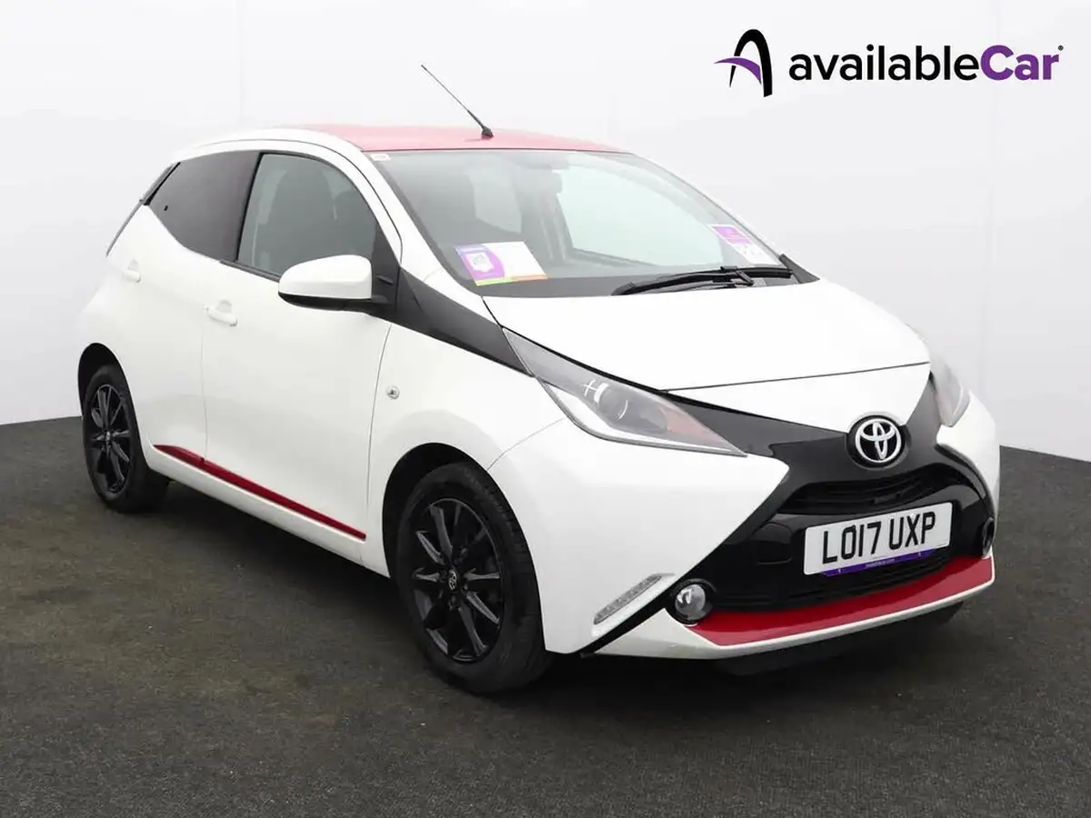 2017-toyota-aygo-10-vvt-i-x-press-71bhp-x-shift-big-0
