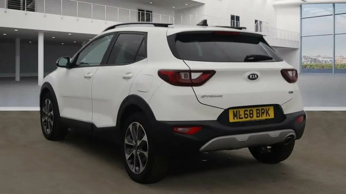 2018-kia-stonic-10-t-gdi-3-big-6