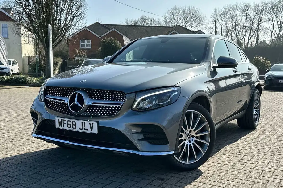 2018-mercedes-benz-glc-class-20-glc250-amg-line-premiumss-coupe-4d-big-18