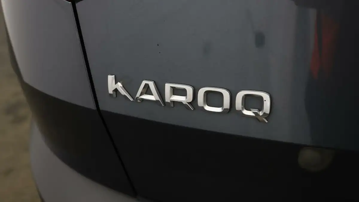 2021-skoda-karoq-15-tsi-se-l-dsg-big-19
