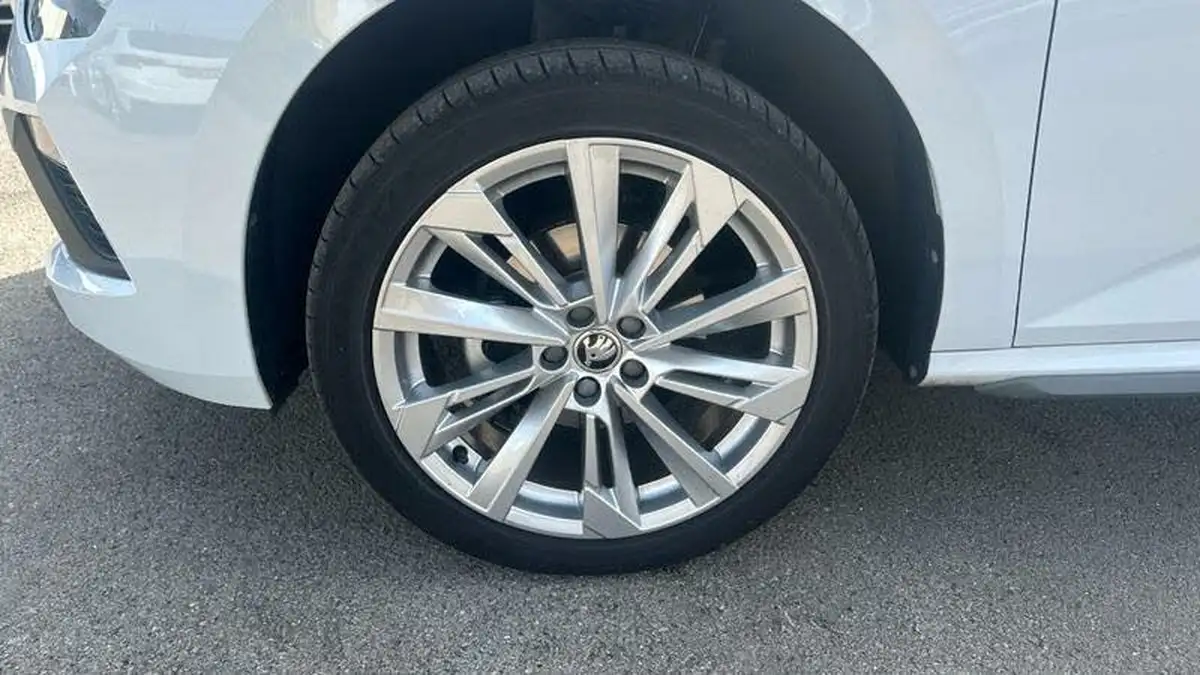 2024-skoda-kamiq-15-tsi-se-l-executive-dsg-big-25