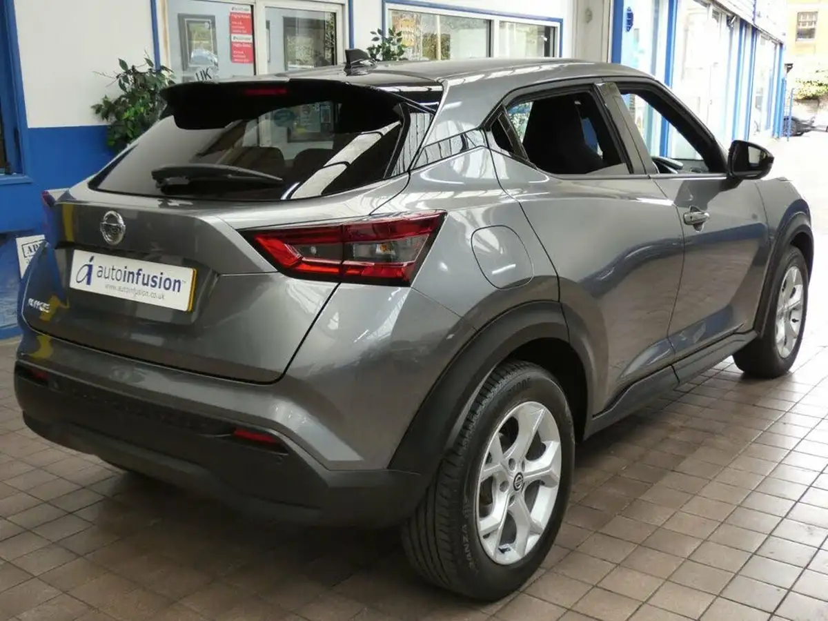 2021-nissan-juke-10-dig-t-n-connecta-big-38
