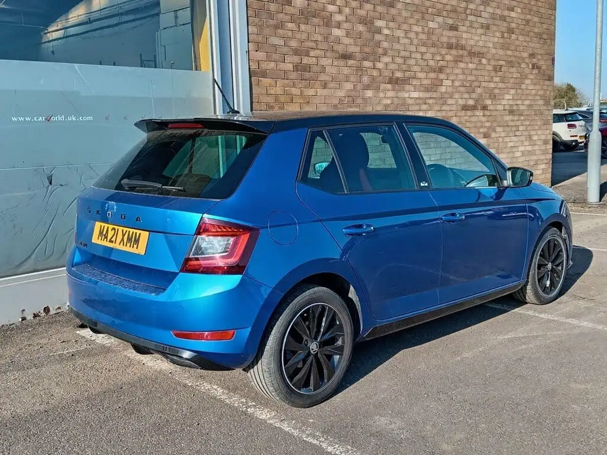 2021-skoda-fabia-10-tsi-monte-carlo-95ps-hatchback-dsg-big-2