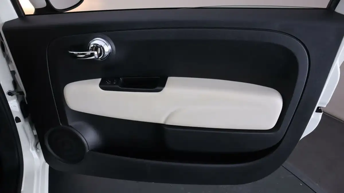 2022-fiat-500-10-dolcevita-plus-big-14