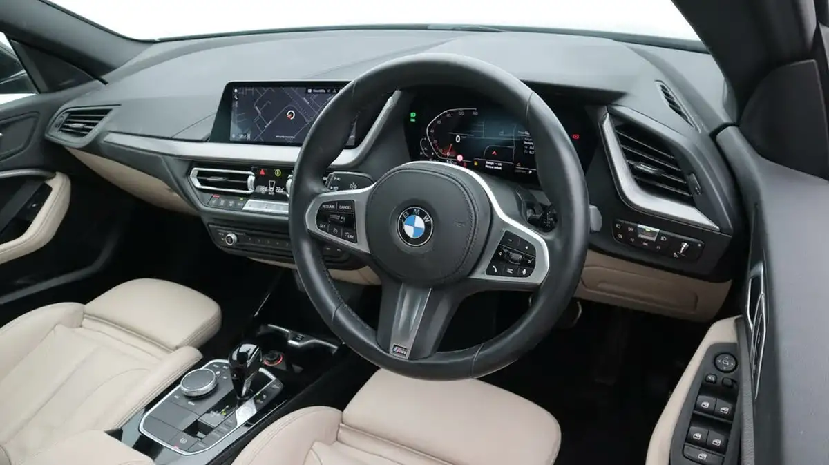 2022-bmw-2-series-15-218i-sport-lcp-coupe-4d-dct-big-9