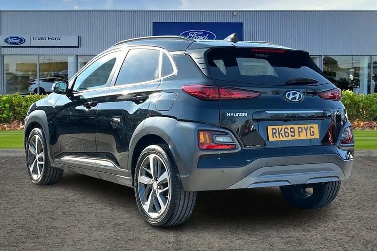 2019-hyundai-kona-10-t-gdi-premium-big-1