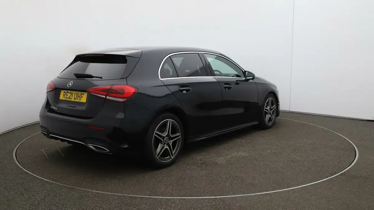 2021-mercedes-benz-a-class-20d-a220d-amg-line-executive-hatchback-5d-big-7