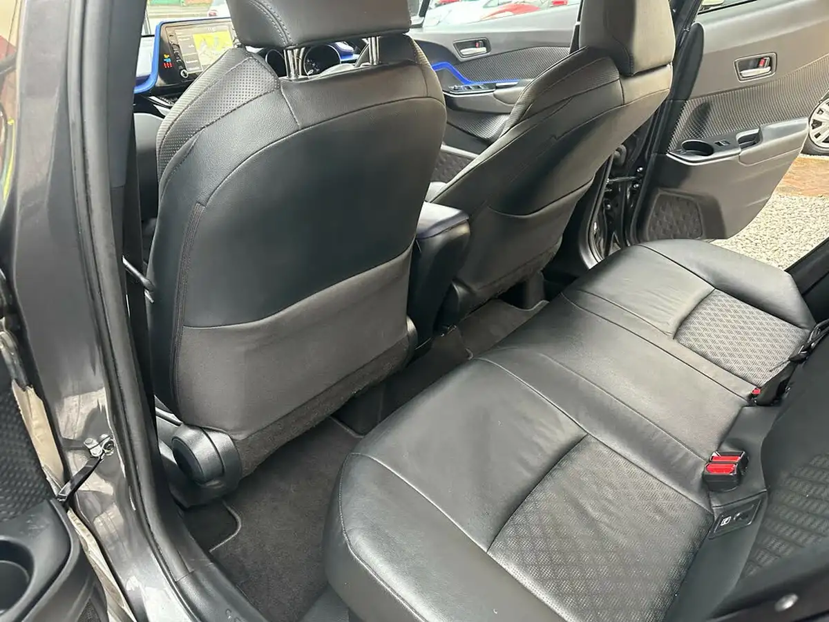 2019-toyota-c-hr-20-vvt-i-dynamic-big-21