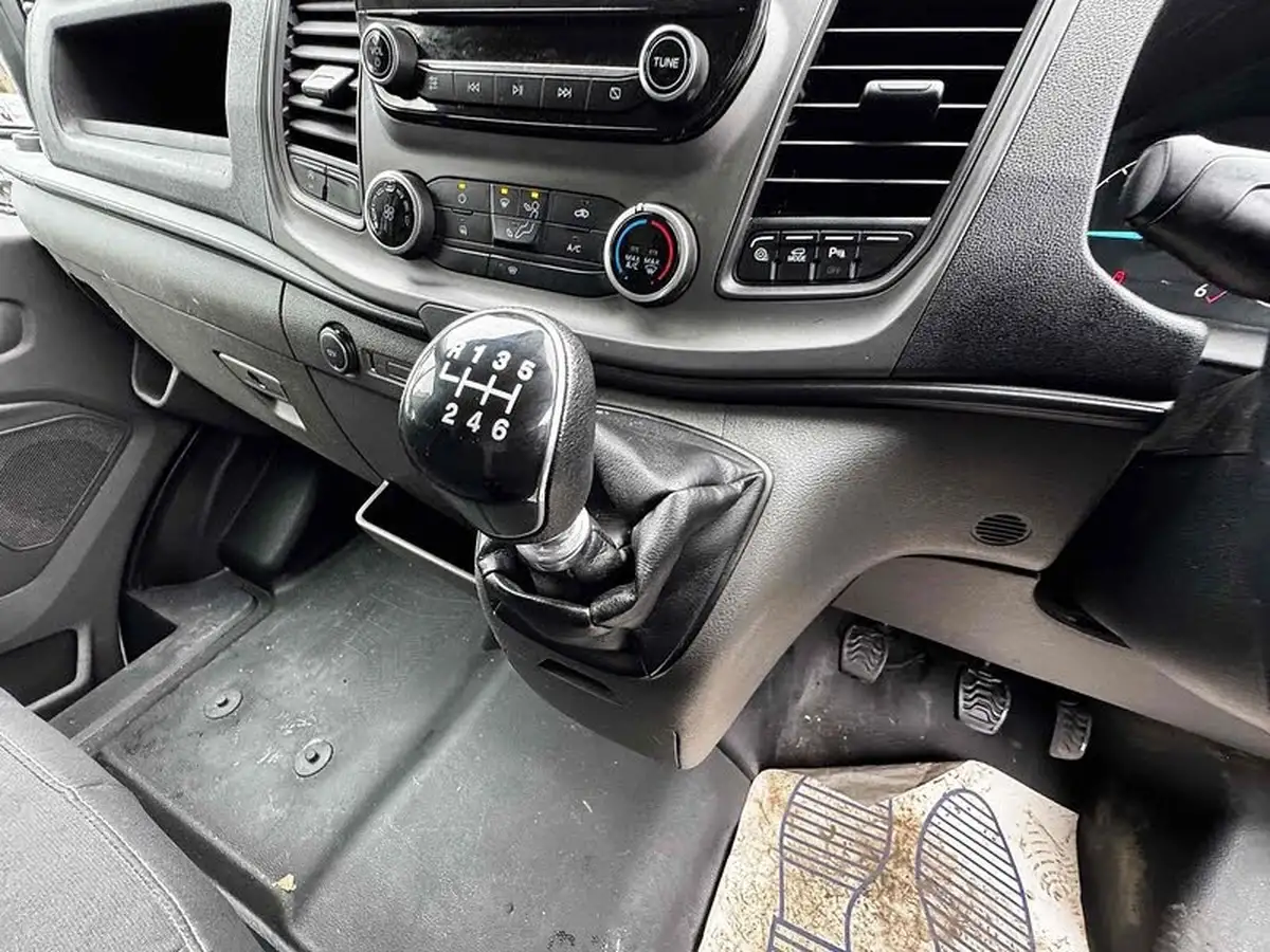 2021-ford-transit-20tdci-350-l2h3-trend-130pseu6dt-panel-van-big-33