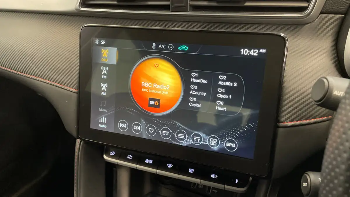2024-mg-zs-suv-15-vti-tech-exclusive-big-25