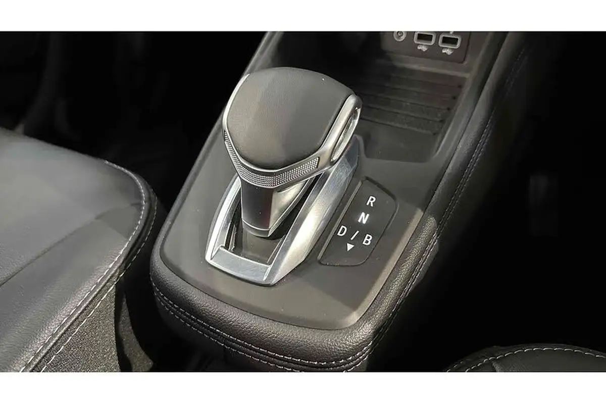 2022-renault-zoe-e-iconic-135ps-r135ze50-boost-charge-big-43