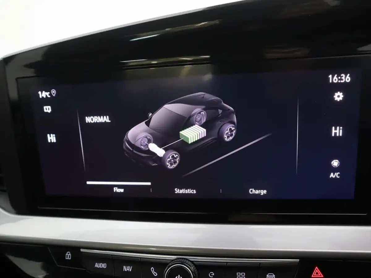 2022-vauxhall-mokka-e-elite-premium-big-24