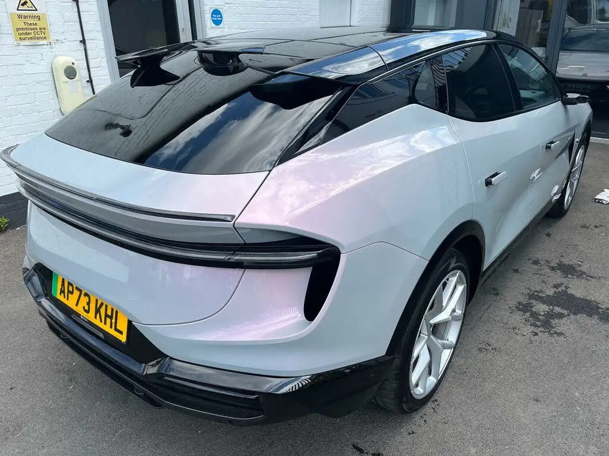 2023-lotus-eletre-e-r-big-6