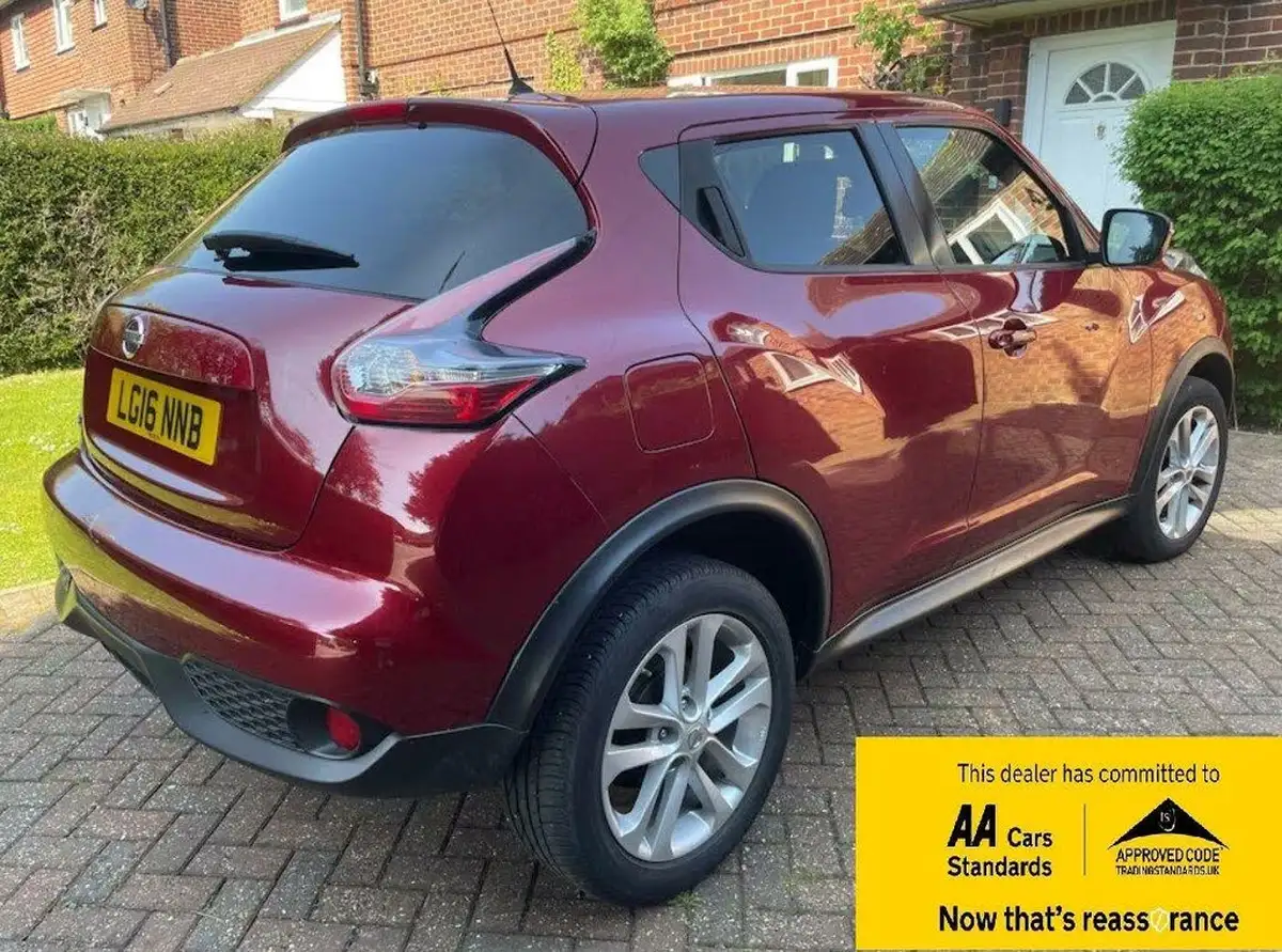 2016-nissan-juke-16-n-connecta-big-3