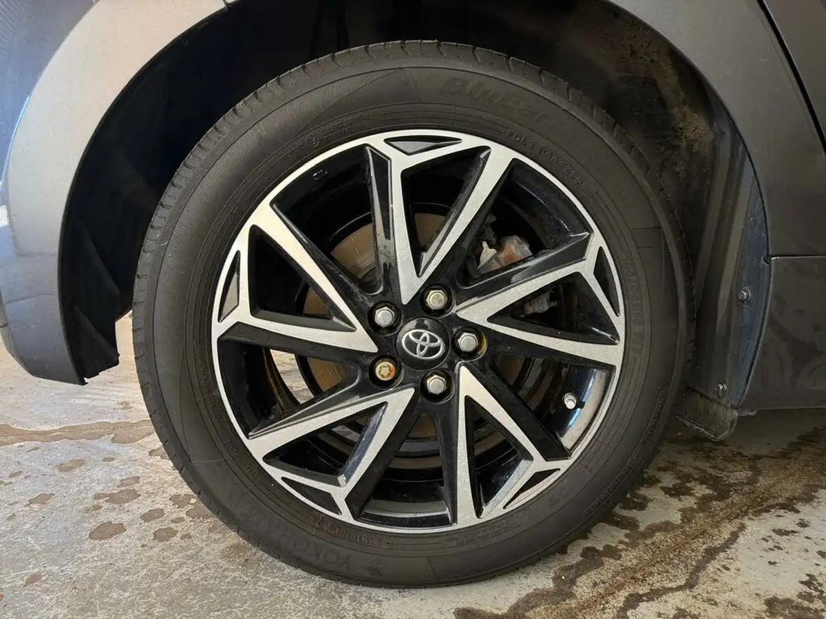 2022-toyota-yaris-15-vvt-i-design-big-24