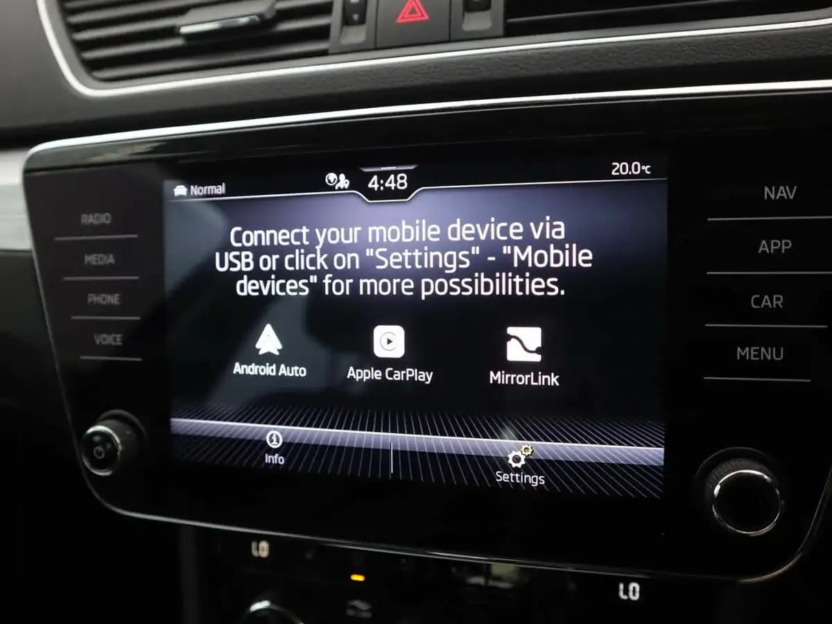 2022-skoda-superb-20tdi-se-estate-dsg-big-27