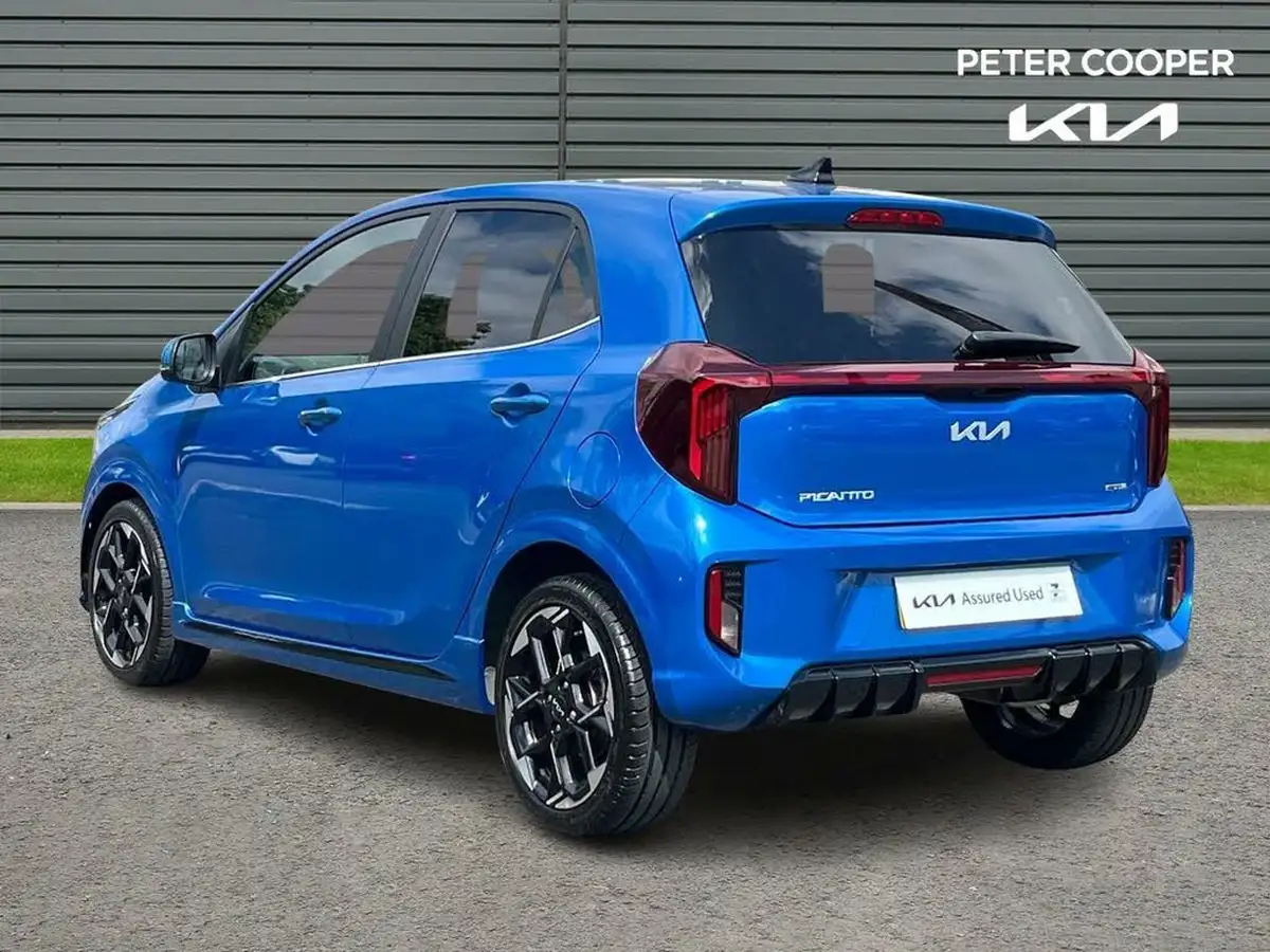 2024-kia-picanto-12-gt-line-s-big-2