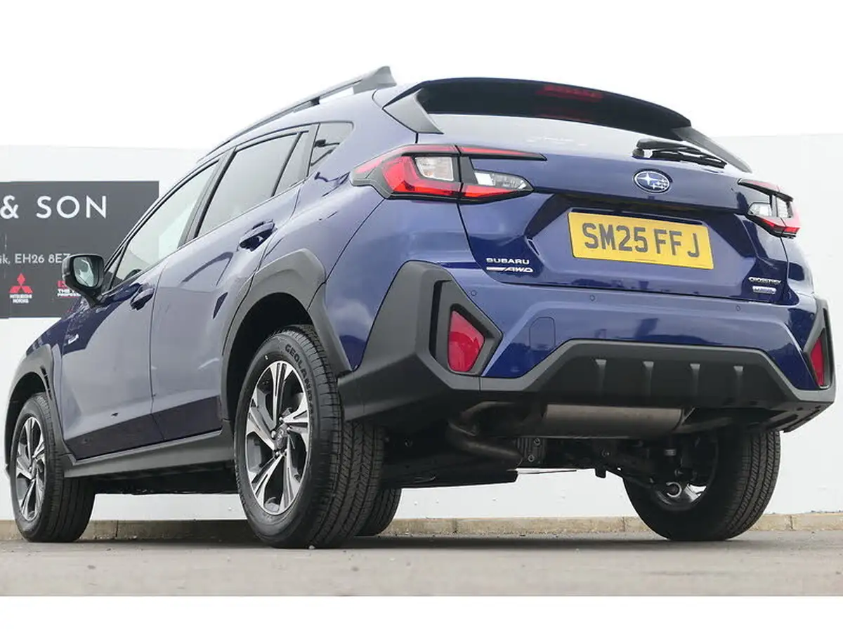 2025-subaru-crosstrek-20i-e-boxer-limited-big-6