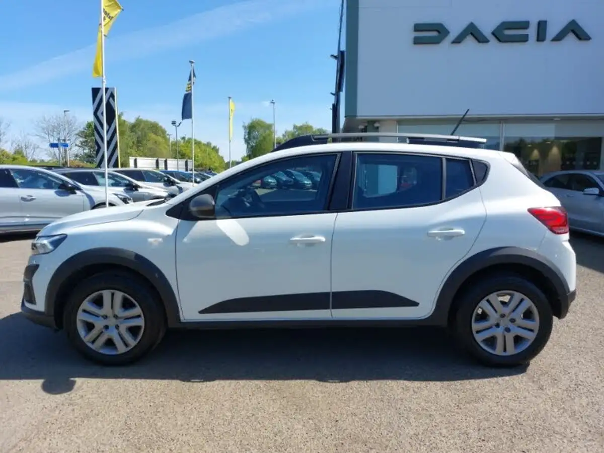 2023-dacia-sandero-stepway-10-tce-expression-90bhp-big-3