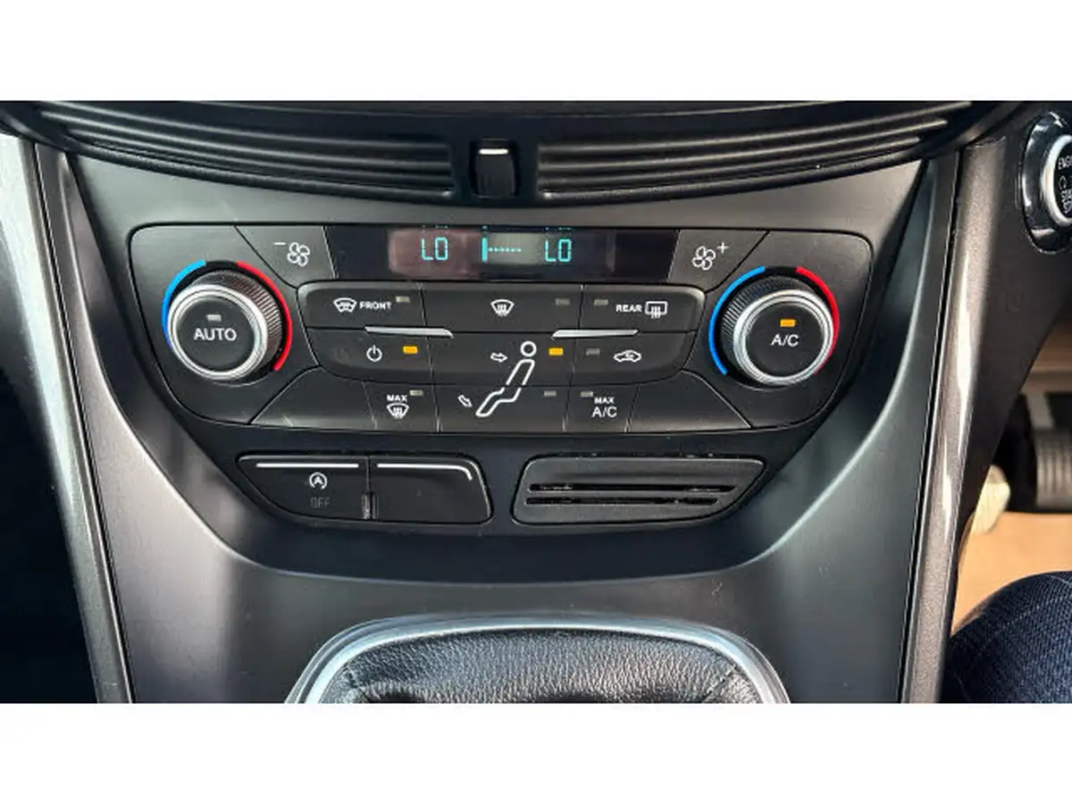 2017-ford-c-max-10t-titanium-125ps-big-27