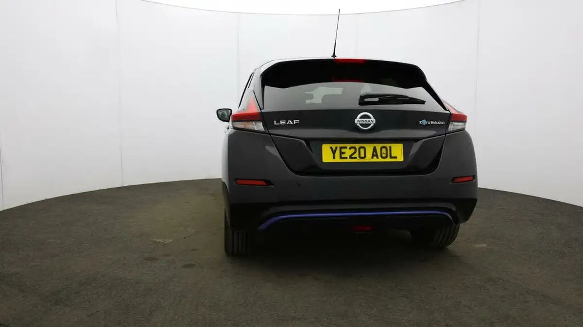 2020-nissan-leaf-e-n-connecta-big-63