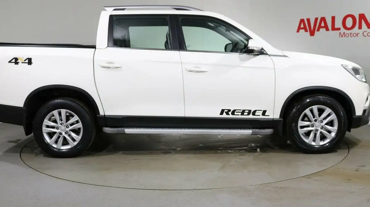 2020-kgm-ssangyong-musso-22td-rebel-eu6-auto-big-8