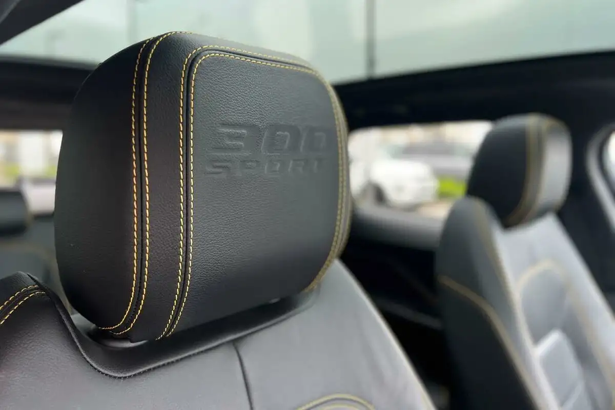 2020-jaguar-f-pace-20i-300-sport-big-33
