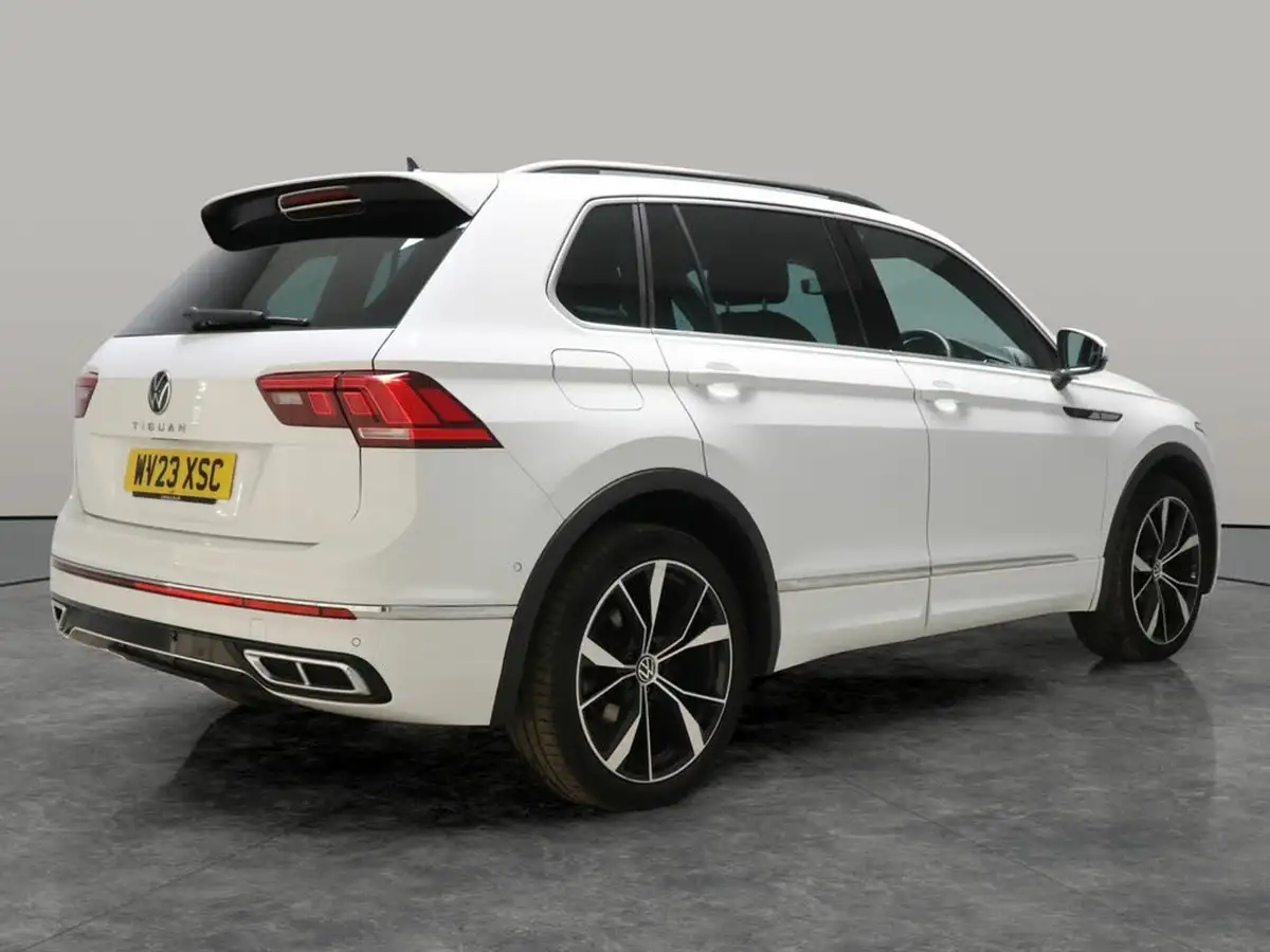 2023-volkswagen-tiguan-15-tsi-r-line-edition-big-11