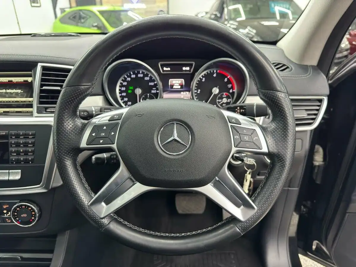 2015-mercedes-benz-gl-class-30td-gl350-amg-sport-258ps-ss-4matic-auto-big-23