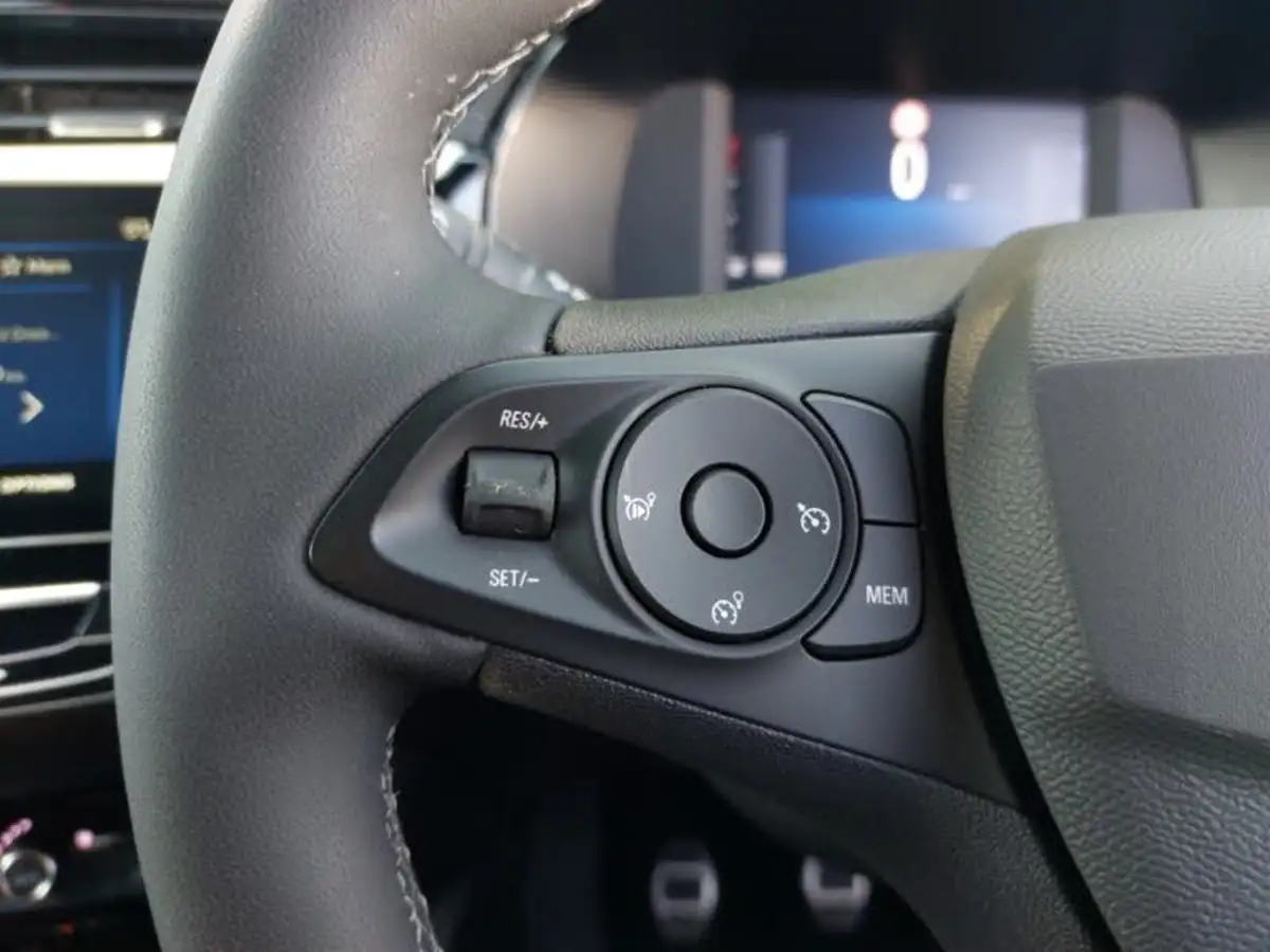 2024-vauxhall-corsa-12i-gs-big-16