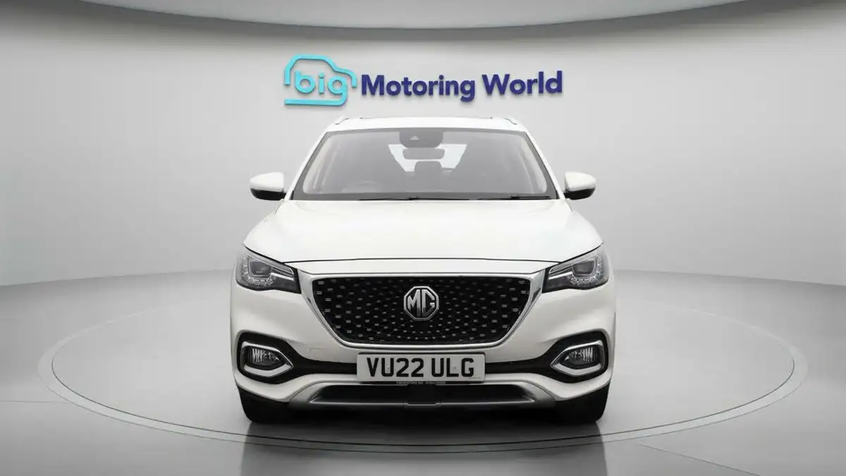 2022-mg-hs-15t-gdi-exclusive-162ps-big-2