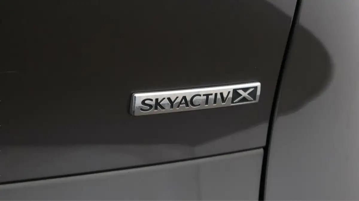 2020-mazda-cx-30-20-skyactiv-x-gt-sport-auto-big-24