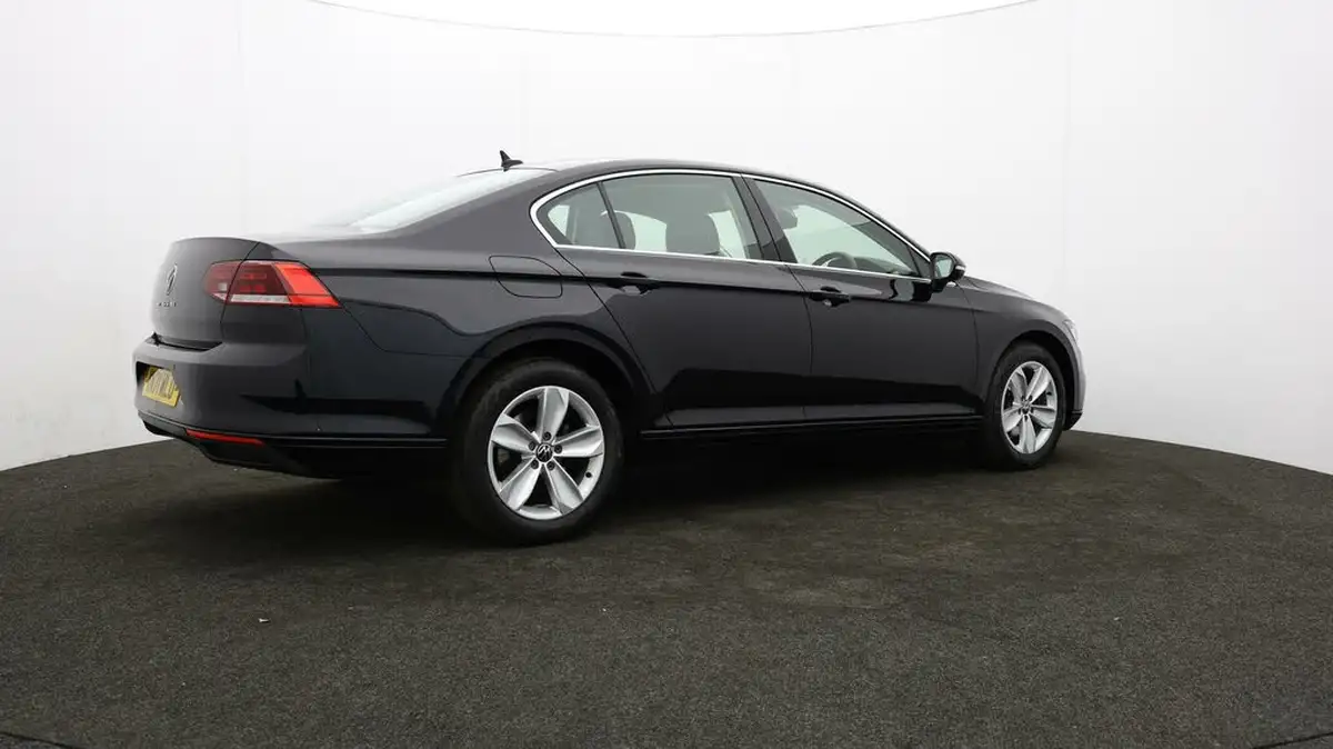 2021-volkswagen-passat-20tdi-se-nav-150ps-saloon-4d-dsg-big-32