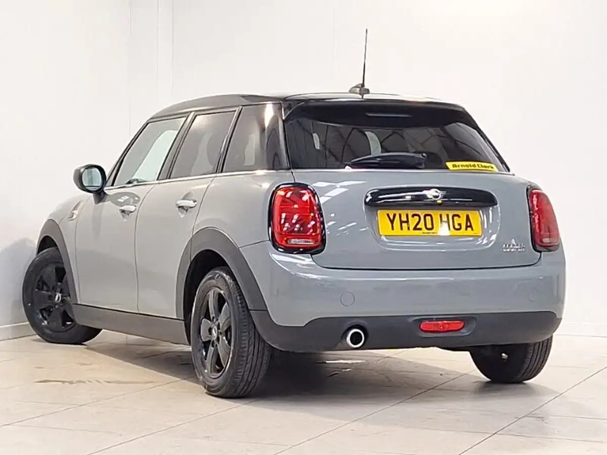 2020-mini-countryman-15-cooper-classic-auto-big-1