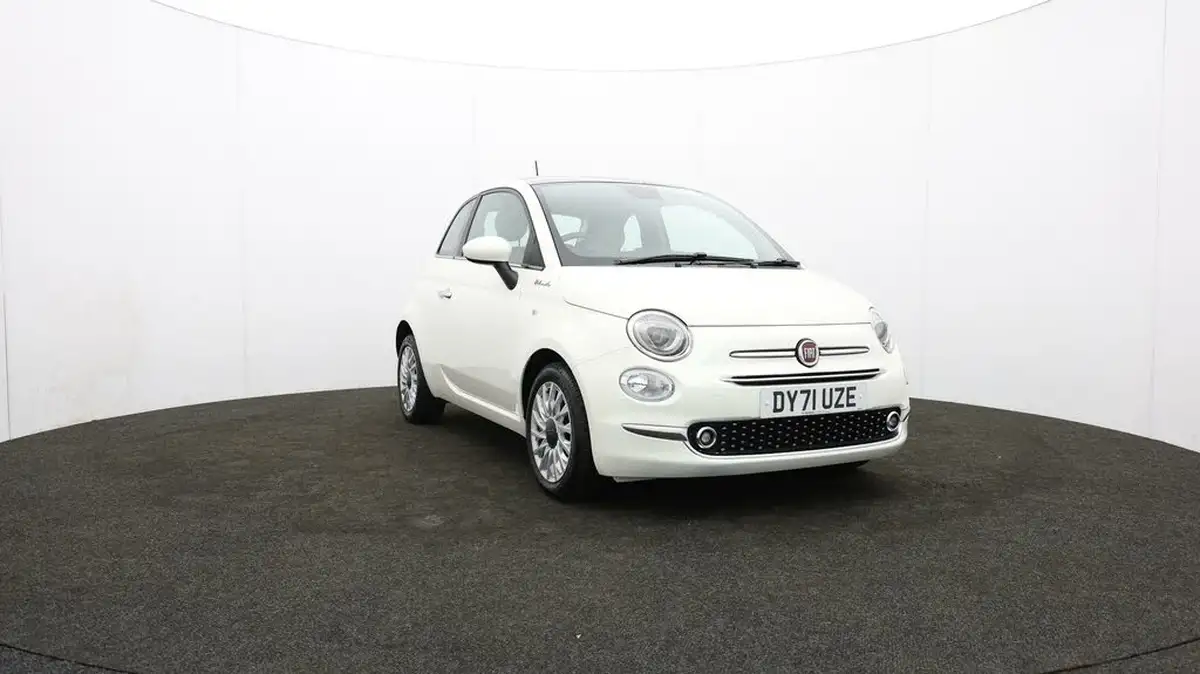 2021-fiat-500-10-dolcevita-big-49